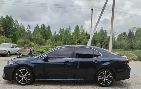 Toyota Camry, 2019 год, 1 750 000 рублей, 2 фотография
