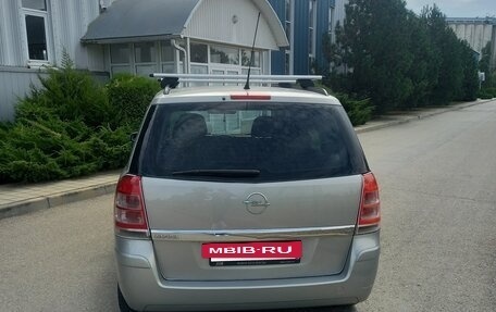 Opel Zafira B, 2008 год, 800 000 рублей, 4 фотография