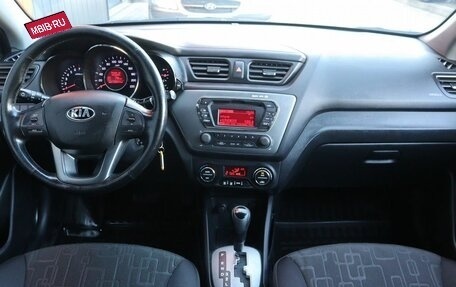 KIA Rio III рестайлинг, 2013 год, 1 099 000 рублей, 6 фотография