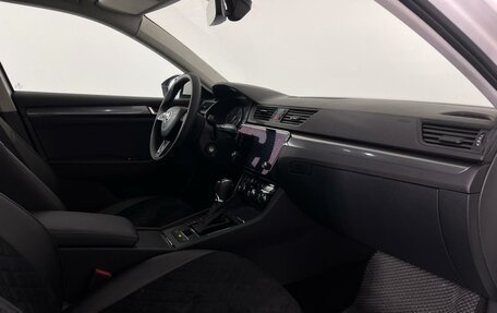 Skoda Superb III рестайлинг, 2017 год, 1 770 000 рублей, 11 фотография