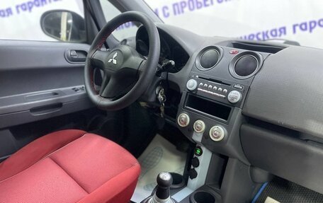 Mitsubishi Colt VI рестайлинг, 2006 год, 345 000 рублей, 8 фотография