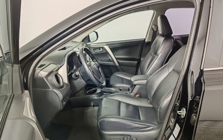 Toyota RAV4, 2016 год, 2 320 000 рублей, 16 фотография