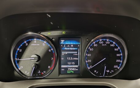 Toyota RAV4, 2016 год, 2 320 000 рублей, 13 фотография