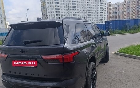 Toyota Sequoia, 2024 год, 11 920 000 рублей, 7 фотография