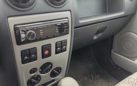 Renault Logan I, 2005 год, 180 000 рублей, 14 фотография