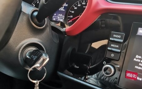 KIA Rio IV, 2021 год, 1 780 000 рублей, 10 фотография
