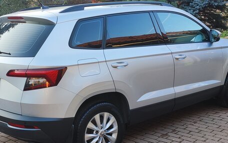Skoda Karoq I, 2022 год, 2 900 000 рублей, 3 фотография