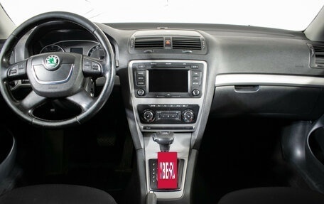 Skoda Octavia, 2010 год, 540 000 рублей, 11 фотография