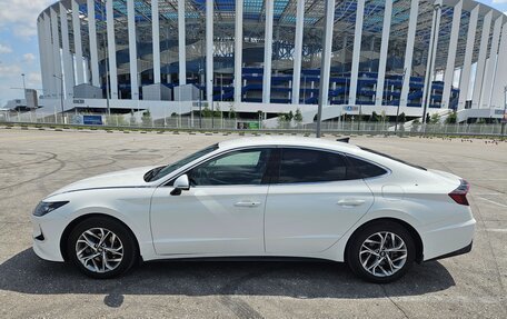 Hyundai Sonata VIII, 2020 год, 2 200 000 рублей, 3 фотография