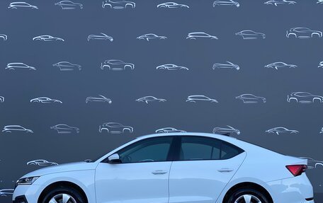Skoda Octavia IV, 2021 год, 2 387 200 рублей, 11 фотография