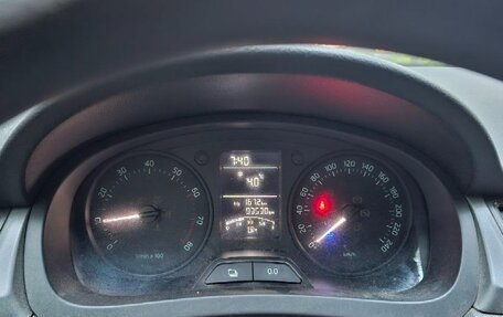 Skoda Rapid I, 2014 год, 800 000 рублей, 9 фотография