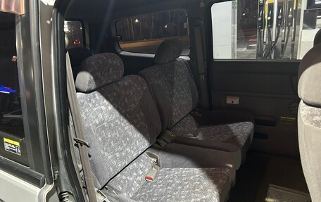 Nissan Serena II, 2001 год, 745 000 рублей, 7 фотография