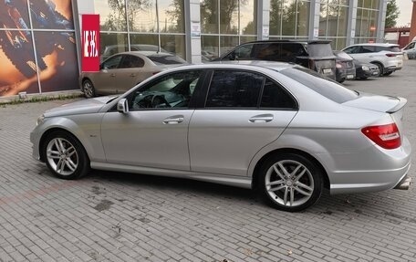 Mercedes-Benz C-Класс, 2011 год, 1 195 000 рублей, 13 фотография