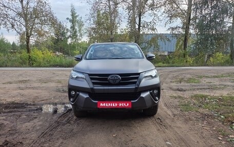 Toyota Fortuner II, 2017 год, 2 500 000 рублей, 1 фотография
