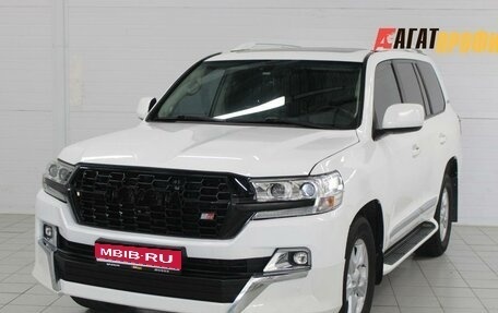 Toyota Land Cruiser 200, 2011 год, 2 450 000 рублей, 1 фотография