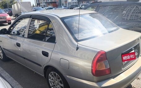 Hyundai Accent II, 2008 год, 300 000 рублей, 3 фотография