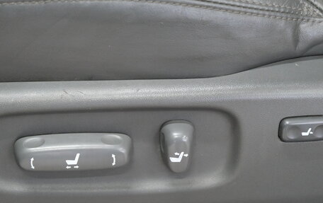 Toyota Land Cruiser Prado 120 рестайлинг, 2003 год, 1 749 000 рублей, 4 фотография