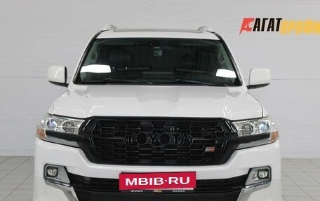 Toyota Land Cruiser 200, 2011 год, 2 450 000 рублей, 2 фотография