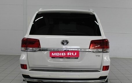 Toyota Land Cruiser 200, 2011 год, 2 450 000 рублей, 9 фотография