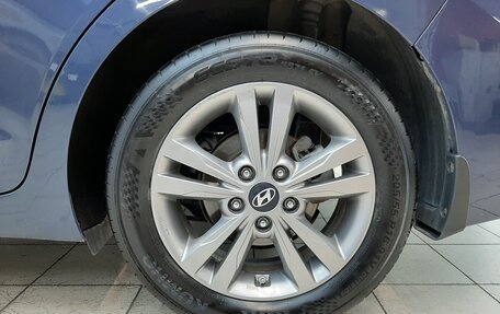 Hyundai Elantra VI рестайлинг, 2018 год, 1 360 000 рублей, 13 фотография