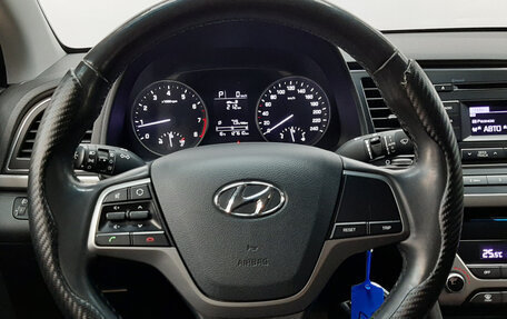 Hyundai Elantra VI рестайлинг, 2018 год, 1 360 000 рублей, 14 фотография