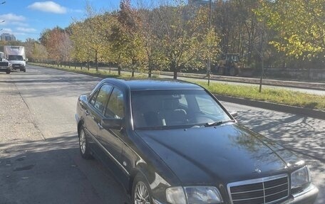 Mercedes-Benz C-Класс, 1999 год, 240 000 рублей, 1 фотография