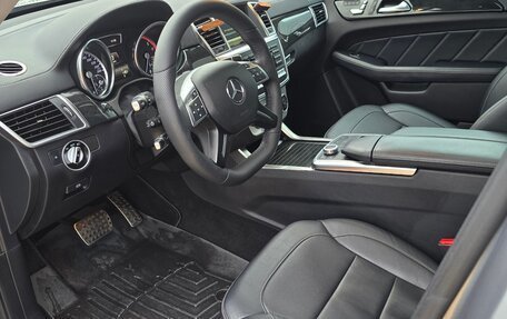 Mercedes-Benz GL-Класс, 2015 год, 4 590 000 рублей, 10 фотография
