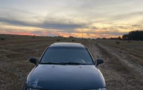 Mitsubishi Carisma I, 1997 год, 130 000 рублей, 3 фотография