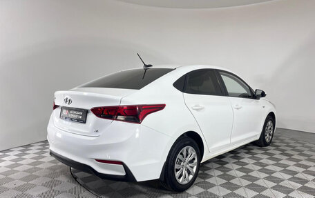Hyundai Solaris II рестайлинг, 2019 год, 990 000 рублей, 5 фотография