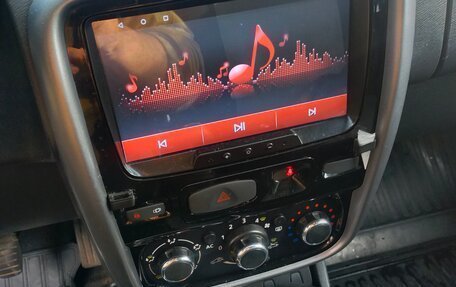 Renault Duster I рестайлинг, 2013 год, 650 000 рублей, 2 фотография