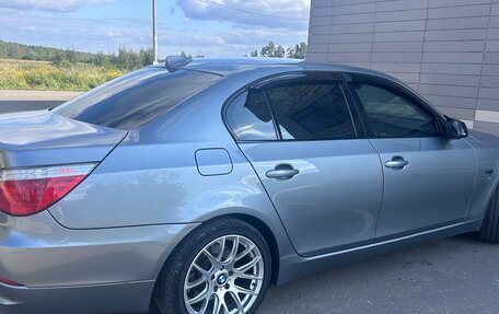 BMW 5 серия, 2009 год, 1 119 000 рублей, 4 фотография