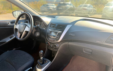Hyundai Solaris II рестайлинг, 2016 год, 979 000 рублей, 5 фотография