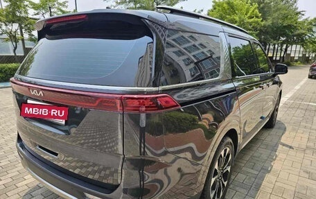 KIA Carnival, 2022 год, 2 600 000 рублей, 4 фотография