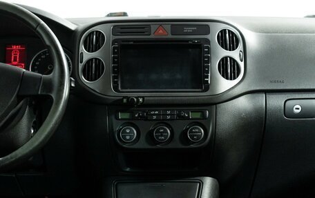 Volkswagen Tiguan I, 2009 год, 689 898 рублей, 14 фотография