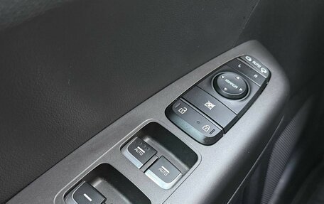 KIA Sportage IV рестайлинг, 2021 год, 2 450 000 рублей, 21 фотография