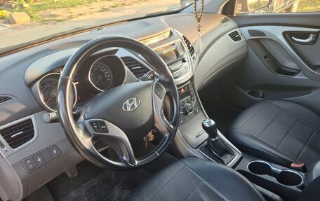 Hyundai Elantra V, 2014 год, 980 000 рублей, 7 фотография