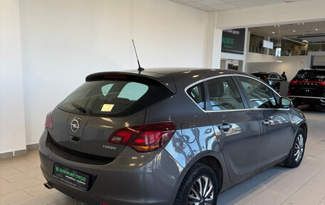 Opel Astra J, 2011 год, 512 000 рублей, 6 фотография