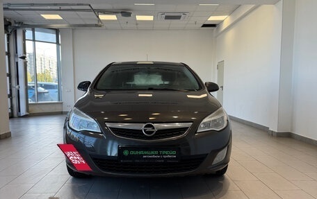 Opel Astra J, 2011 год, 512 000 рублей, 2 фотография
