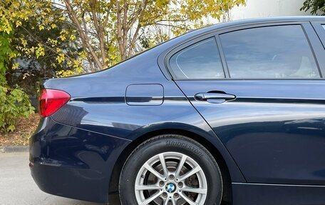 BMW 3 серия, 2016 год, 1 590 000 рублей, 12 фотография