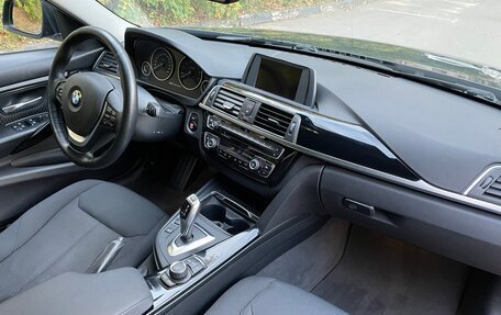 BMW 3 серия, 2016 год, 1 590 000 рублей, 18 фотография