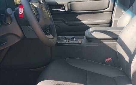 Toyota Land Cruiser Prado, 2024 год, 11 000 000 рублей, 10 фотография