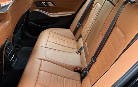 BMW 3 серия, 2020 год, 6 000 000 рублей, 18 фотография