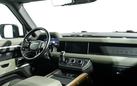 Land Rover Defender II, 2020 год, 5 199 585 рублей, 9 фотография