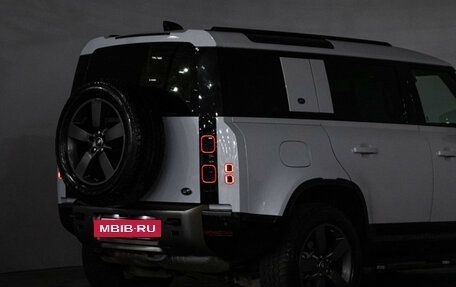 Land Rover Defender II, 2020 год, 5 199 585 рублей, 30 фотография