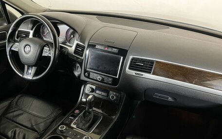 Volkswagen Touareg III, 2014 год, 2 777 000 рублей, 8 фотография