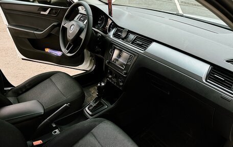 Skoda Rapid I, 2017 год, 990 000 рублей, 9 фотография