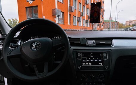 Skoda Rapid I, 2017 год, 990 000 рублей, 10 фотография