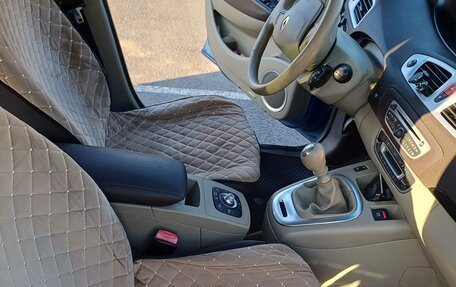 Renault Scenic III, 2010 год, 749 000 рублей, 13 фотография