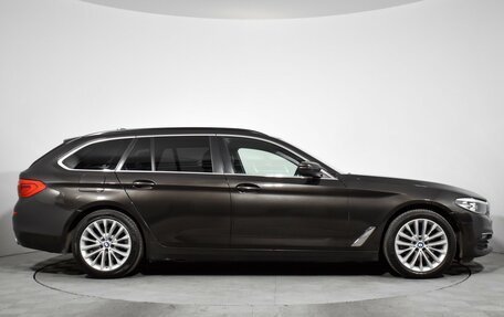 BMW 5 серия, 2018 год, 2 730 000 рублей, 4 фотография