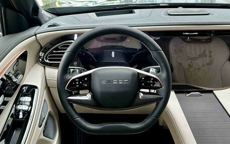 CheryExeed VX, 2024 год, 5 840 000 рублей, 12 фотография